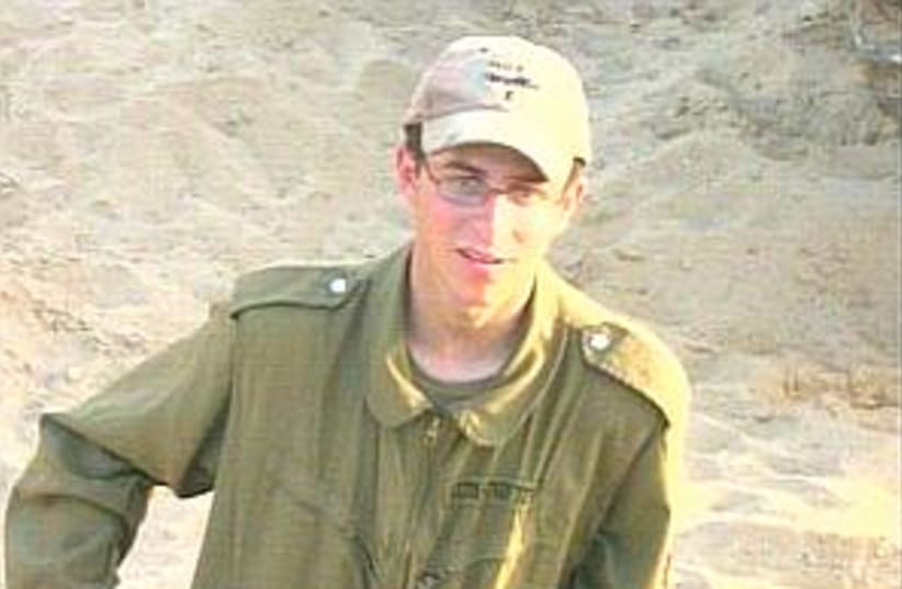 Gilad Shalit 298 ch 10 (photo credit: Channel 10)