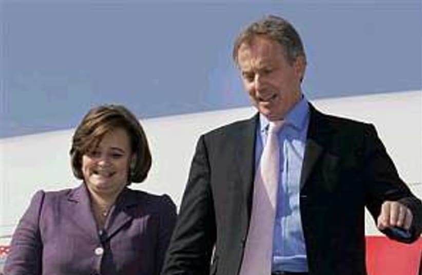 blair and wife 298 88 (photo credit: AP)