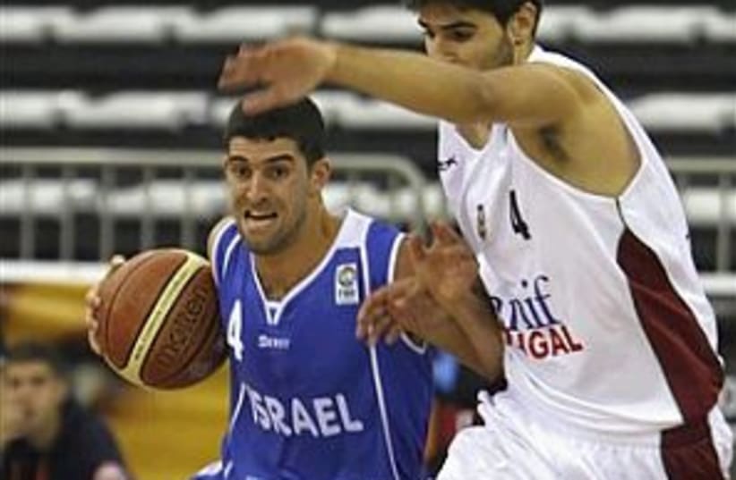 israel bask ball 298.88 (photo credit: AP)