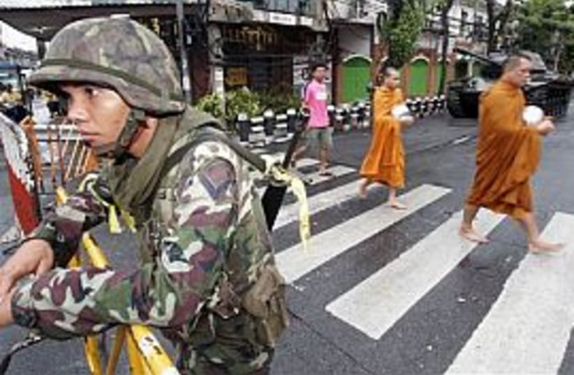soldier thailand 298 ap (photo credit: AP)