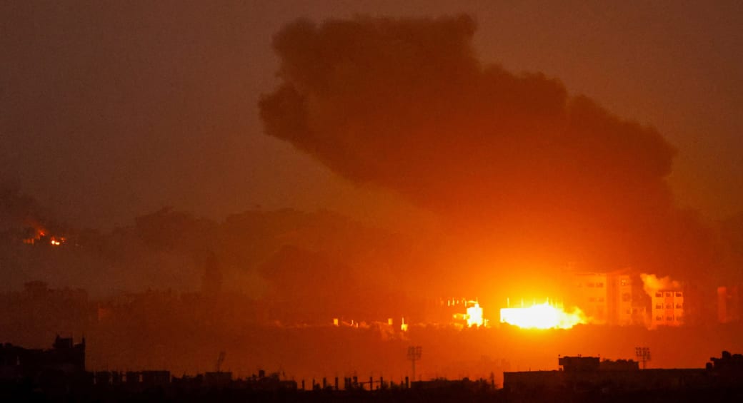  Smoke billows after an Israeli airstrike in Gaza, amid the ongoing conflict between Israel and the Palestinian terrorist group Hamas, as seen from southern Israel, December 2, 2023. (photo credit: Alexander Ermochenko/Reuters)