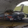 Un F-16 Barak del escuadrón «Valley», armado con bombas JDAM y en estado de alerta de cinco minutos, en la base aérea de Ramat David. 2 de febrero de 2010. 