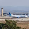 A United Airlines plane seen at Ben-Gurion Airport, August 14, 2025; illustrative.