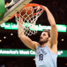Omri Casspi #18 of the Memphis Grizzlies dunks the ball during a game against the Boston Celtics at TD Garden on January 18, 2019 in Boston, Massachusetts. 