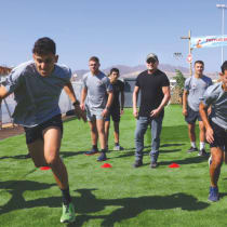  LOS JÓVENES TRABAJAN para aumentar su resiliencia en el centro Resilience for Our Children de Eilat.