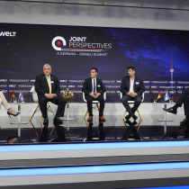 Maayan Hoffman, Deputy CEO, The Jerusalem Post; Yaron Ashkenazi, Founder and Managing Partner, Awz Ventures; Dr. Dan Deviri, Co-Founder and CEO, CarbonBlue, Omer Keilaf, Co-Founder and CEO, Innoviz Technologies and Heiko Thoms, State Secretary at the Federal Ministry of Finance. 