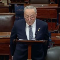  El líder de la mayoría del Senado estadounidense, Chuck Schumer, habla sobre el conflicto palestino-israelí en el pleno del Senado, 14 de marzo de 2024.