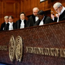  Audiencia pública celebrada por la CIJ para permitir a las partes dar su opinión sobre las consecuencias jurídicas de la ocupación israelí de los territorios palestinos antes de emitir finalmente un dictamen jurídico no vinculante en La Haya, Países Bajos, el 21 de febrero de 2024.