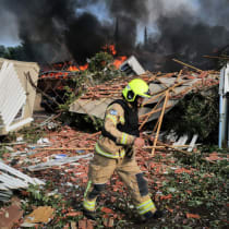  Vista de una casa que fue alcanzada directamente por un ataque con misiles desde el Líbano, en Katzrin, norte de Israel, 21 de agosto de 2024. 