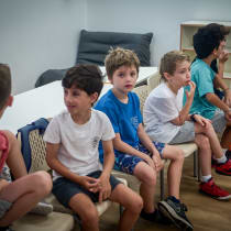  Israeli children going into 1st grade seen on the first day of school at the Gabrieli Carmel School in Tel Aviv on September 1, 2023.