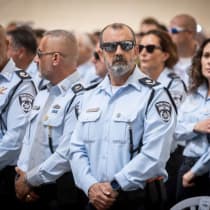  El recién nombrado Comisario de Policía Daniel Levi en la ceremonia del Día de la Independencia de la Policía de Israel en el Cuartel General Nacional de la Policía de Israel en Jerusalén el 9 de mayo de 2024.