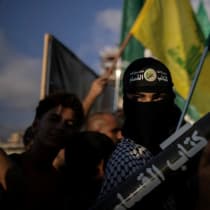  Una protesta condena el asesinato del líder de Hamás Ismail Haniyeh en Irán, en Sidón, Líbano, el 31 de julio de 2024. 