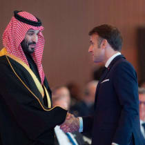  El príncipe heredero saudí Mohammed bin Salman se reúne con el presidente francés Emmanuel Macron en Riad, Arabia Saudí. 3 de diciembre de 2024.