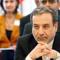  El principal negociador nuclear de Irán, Abbas Araqchi, asiste a una reunión de la Comisión Conjunta del JCPOA en Viena, Austria, 28 de junio de 2019.