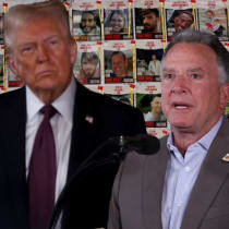  El empresario estadounidense Steve Witkoff hace declaraciones junto al presidente electo de EEUU, Donald Trump, en Mar-a-Lago en Palm Beach, Florida, EEUU, el 7 de enero de 2025 (ilustración).