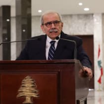  El primer ministro libanés designado, Nawaf Salam, habla en el palacio presidencial, en Baabda, Líbano, 14 de enero de 2025.