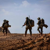  Israeli soldiers operating in Beit Lahia, in the northern Gaza Strip, on November 28, 2024