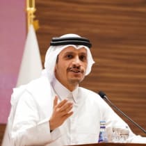  El primer ministro y ministro de Asuntos Exteriores qatarí, Mohammed bin Abdulrahman Al Thani, asiste a una rueda de prensa, en Doha, Qatar, el 24 de octubre de 2024.
