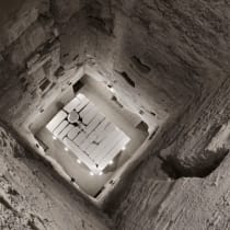  Vista de la antigua cripta en el interior de la Gran Pirámide escalonada de Djoser, Saqqara. El Cairo.