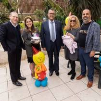Co-Founder & Executive Director of Nefesh B’Nefesh, Rabbi Yehoshua Fass and Mayor of Jerusalem, Moshe Lion delivering mishloach manot to new Olim in Jerusalem