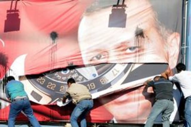 Erdogan Armenians Protest 311 (photo credit: Associated Press)