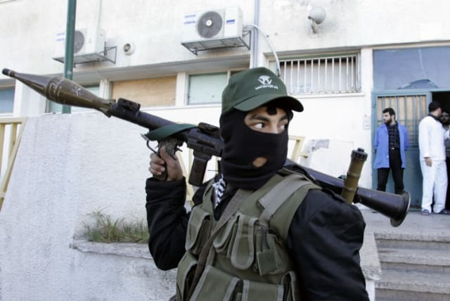 An Islamic jihad terrorist (photo credit: REUTERS)