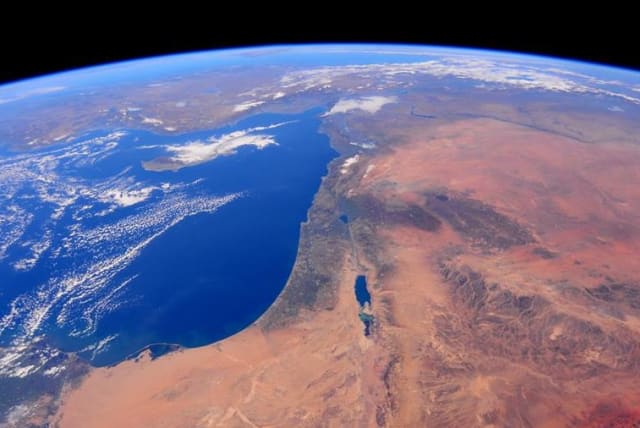 Israel from space 1 (photo credit: NASA/BARRY WILMORE)