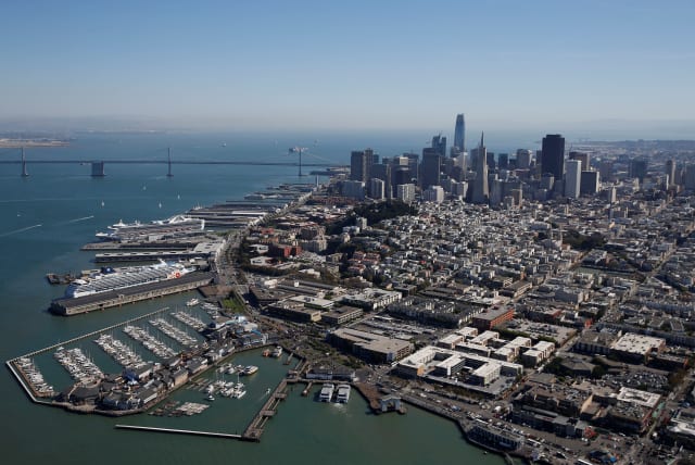 A general aerial view of San Francisco is seen in San Francisco, California, U.S., October 5, 2017.  (photo credit: REUTERS)