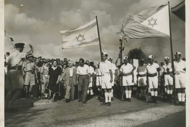 Israeli fighters seen welcoming the first Israeli Prime Minister, David Ben-Gurion (photo credit: KEDEM AUCTION HOUSE)