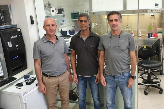 From left to right: Prof. Udi Qimron, Dr. Ido Yosef and Dr. Motti Gerlic (photo credit: TEL AVIV UNIVERSITY)