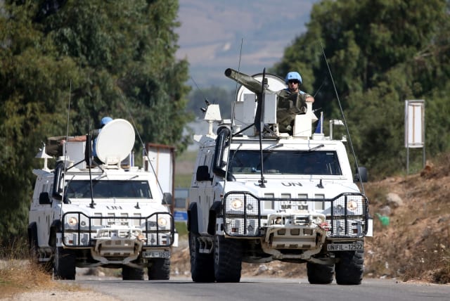 UN peacekeepers (UNIFIL) patrol the border with Israel, in the village of Khiam, Lebanon August 26, 2019.  (photo credit: REUTERS/ALI HASHISHO)