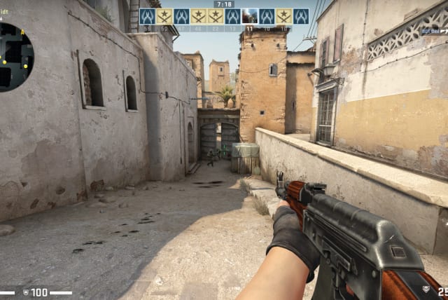 Screenshot of a game of Counter Strike (photo credit: screenshot)
