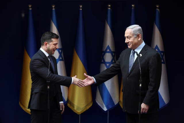 Israel's Netanyahu meets Ukrainian President Zelensky in Jerusalem (photo credit: ODED BALILTY/POOL VIA REUTERS)