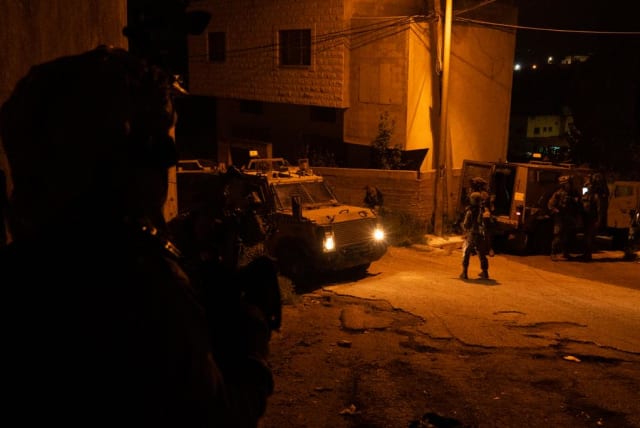  IDF special forces operating in Ya'bad in the early hours of April 10, 2022. (photo credit: IDF SPOKESPERSON'S UNIT)