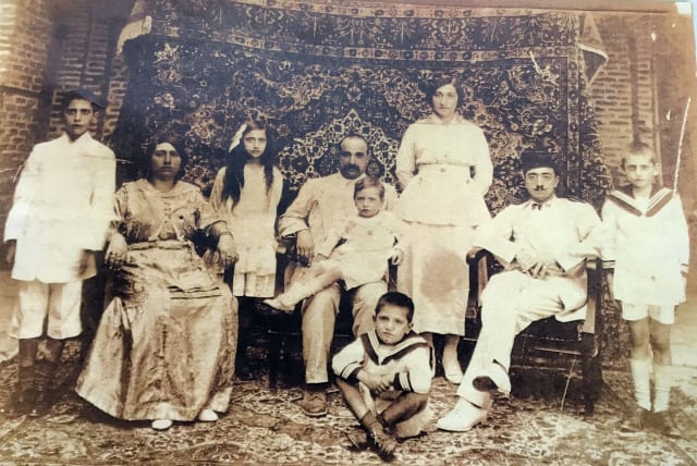 EZRA & MASOUDA SASSOON and family, Baghdad, 1919. (photo credit: Sassoon family)