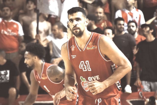   TOMER GINAT is definitely a fan favorite. But the Hapoel Tel Aviv forward brings much more to the table, and hopes to lead the Reds to success at home and in continental play after returning to Israel from an extended stint in France. (photo credit: YEHUDA HALICKMAN)