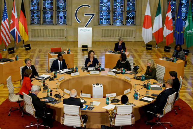A working session at a G7 Foreign Ministers Meeting, at the City Hall in Muenster, Germany November 4, 2022.  (photo credit: Bernd Lauter/Pool via REUTERS)