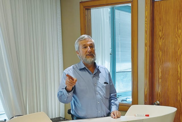  PROF. MOSHE KOPPEL delivers a lecture at The Kohelet Forum.  (photo credit: Uri Akavia/Kohelet)