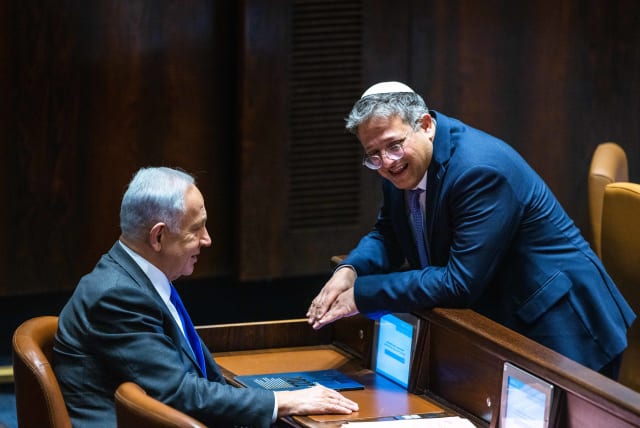  BEFORE THE inauguration of the new government, Benjamin Netanyahu and Itamar Ben-Gvir chat in the Knesset plenum (photo credit: OLIVIER FITOUSSI/FLASH90)