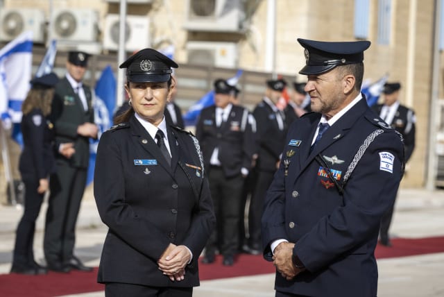 Major-General Katy Perry, head of the Israel Prison Service and Chief of Police Kobi Shabtai at a replacing ceremony of outgoing minister Omer Bar lev and incoming Minister of National Security Itamar Ben-Gvir, in Jerusalem on January 01, 2023.  (photo credit: OLIVIER FITOUSSI/FLASH90)