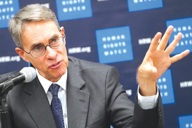  KENNETH ROTH, executive director of Human Rights Watch, speaks at the United Nations, in 2020 (photo credit: CARLO ALLEGRI/REUTERS)