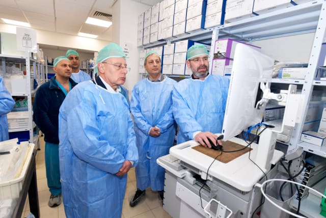  From left to right:  Prof. Masad Barhoum, director-general of the Galilee Medical Center ; Avi Buskila, CEO, Sarel;  Yoav Kastel, CEO, Autonomi. (photo credit: RONI ALBERT)