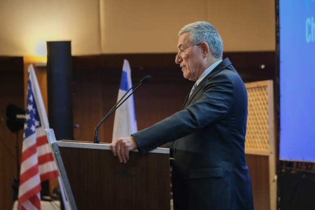  Photos of Jewish Agency Chairman Doron Almog speaking at the Conference of Presidents of Major American Jewish Organizations on Thursday in Jerusalem (photo credit: Amit Elkayam)