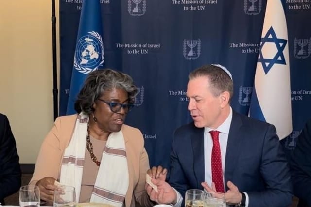  The United States Ambassador to the UN Linda Thomas-Greenfield and Israel's Ambassador to the UN Gilad Erdan at a mock Passover Seder hosted by Erdan at UN headquarters on March 28, 2023. (photo credit: UNITED NATIONS)