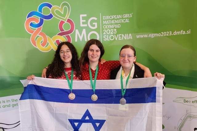  Israel's female winning team at their competition in Slovenia (photo credit: FUTURE SCIENTISTS CENTER AND MINISTRY OF EDUCATION)