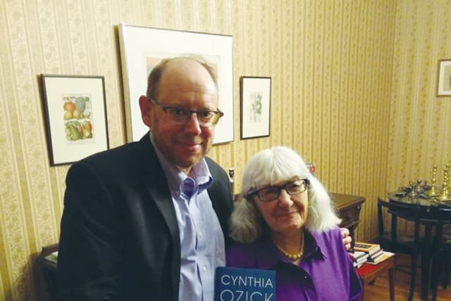  THE WRITER visits Cynthia Ozick at her home, in 2016.  (photo credit: Courtesy Cynthia Ozick)