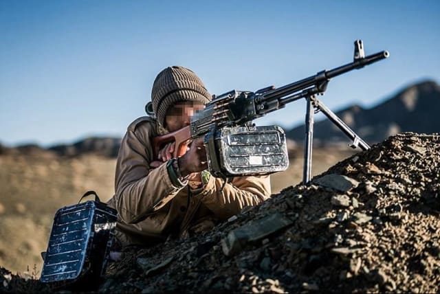  An IRGC Ground Forces commando. (photo credit: Wikimedia Commons)