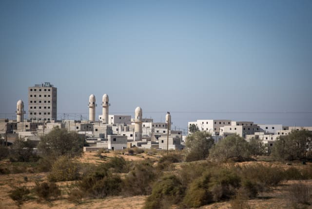  View of an urban warfare training base, where Israeli soldiers of all units train in a mock Arab city, in Tze'elim, southern Israel, on December 9, 2015 (photo credit: HADAS PARUSH/FLASH90)
