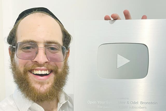  MEIR BRONSTEIN, the hassid with hundreds of thousands of YouTube followers.  (photo credit: Courtesy Meir Bronstein)