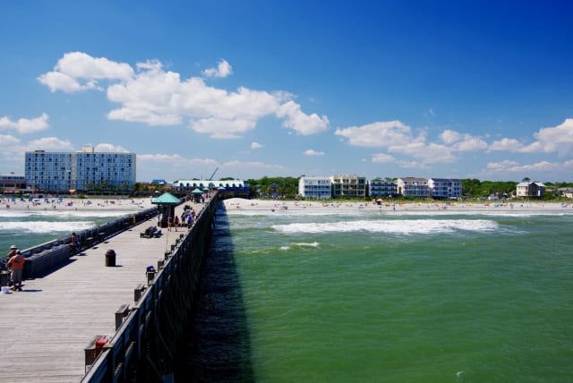 Folly Pier, South Carolina, the location of the drowning of a Chinese tourist. (photo credit: CREATIVE COMMONS)
